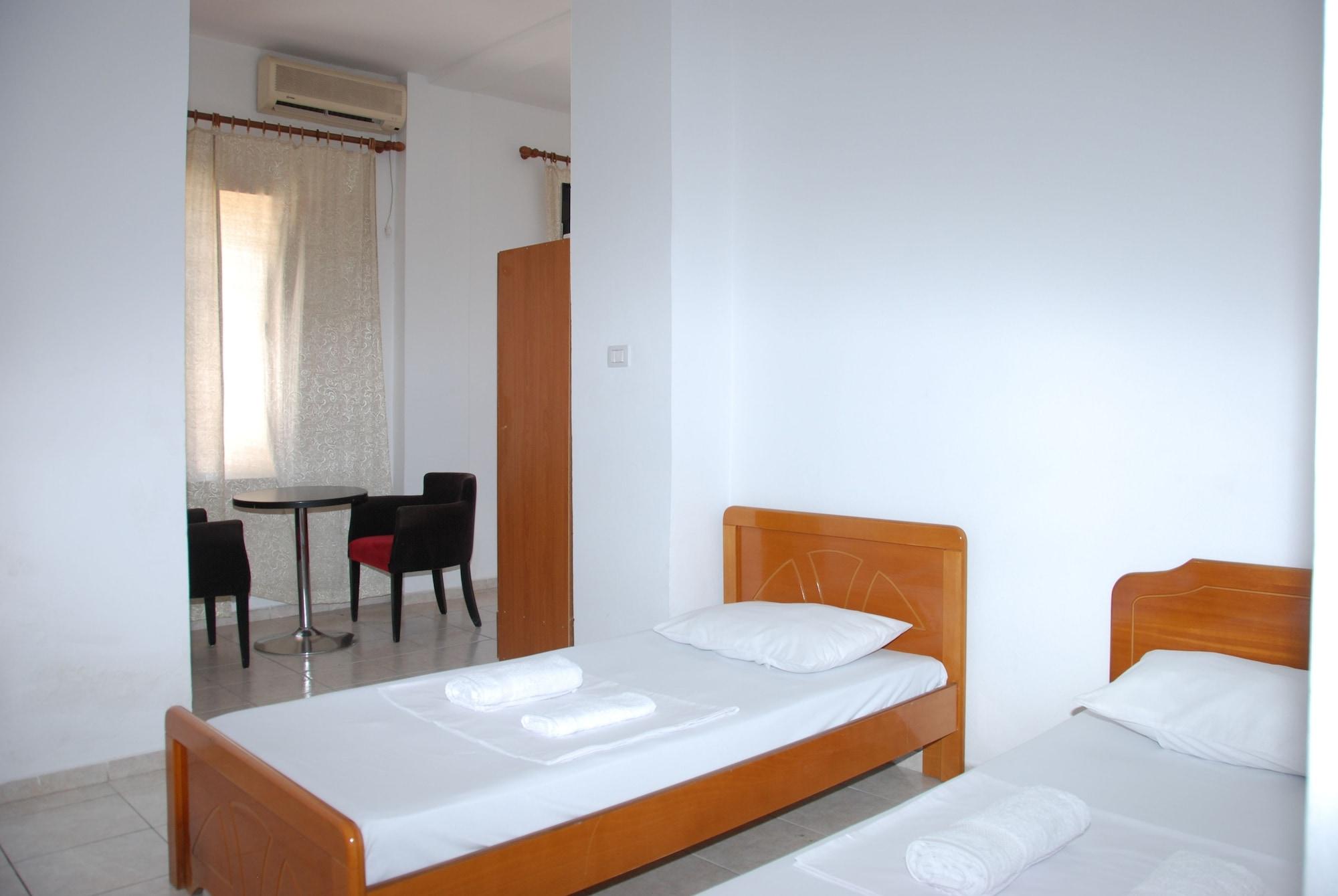 Casa Mia Hotel Sarande Bagian luar foto