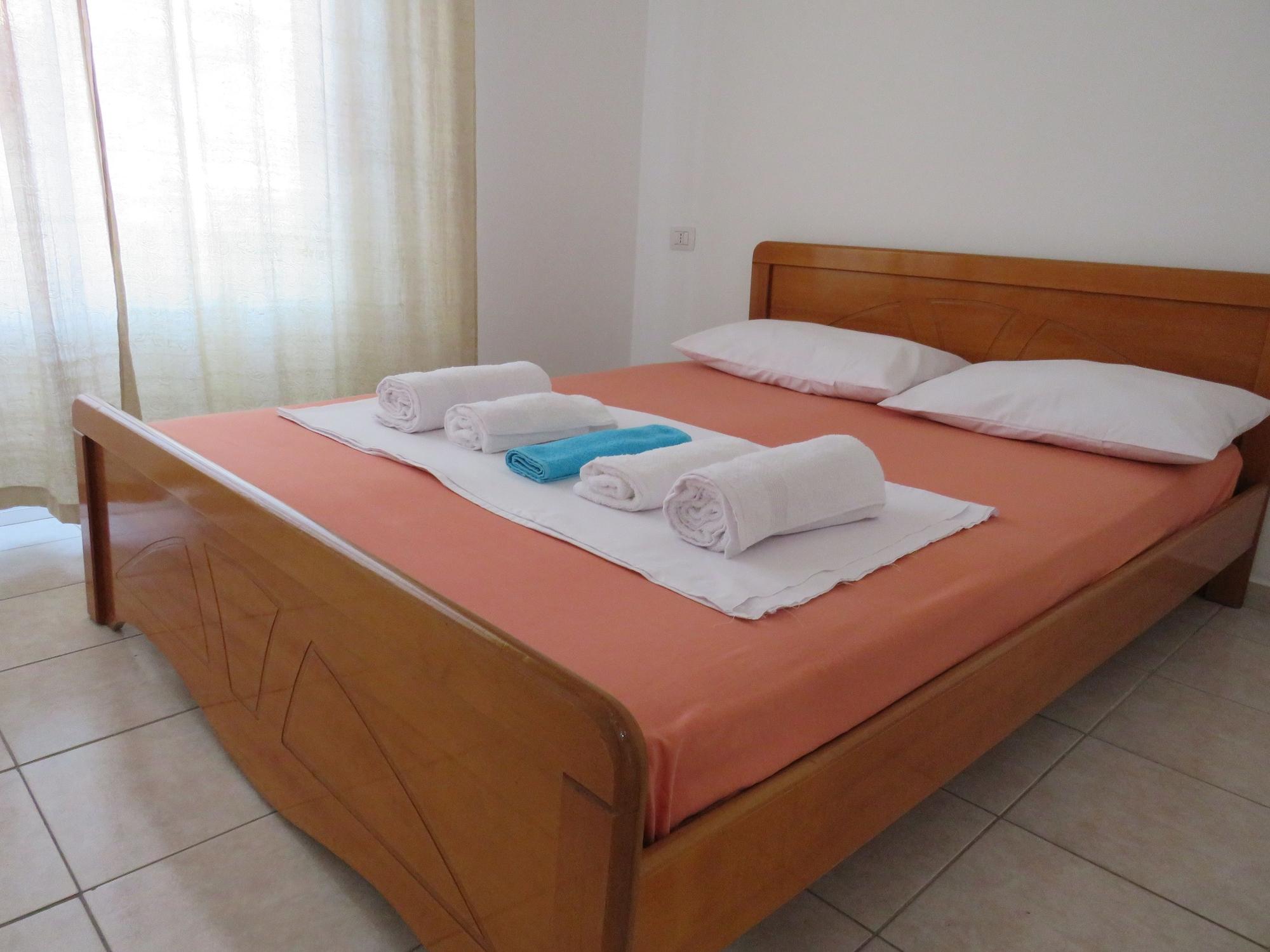 Casa Mia Hotel Sarande Bagian luar foto