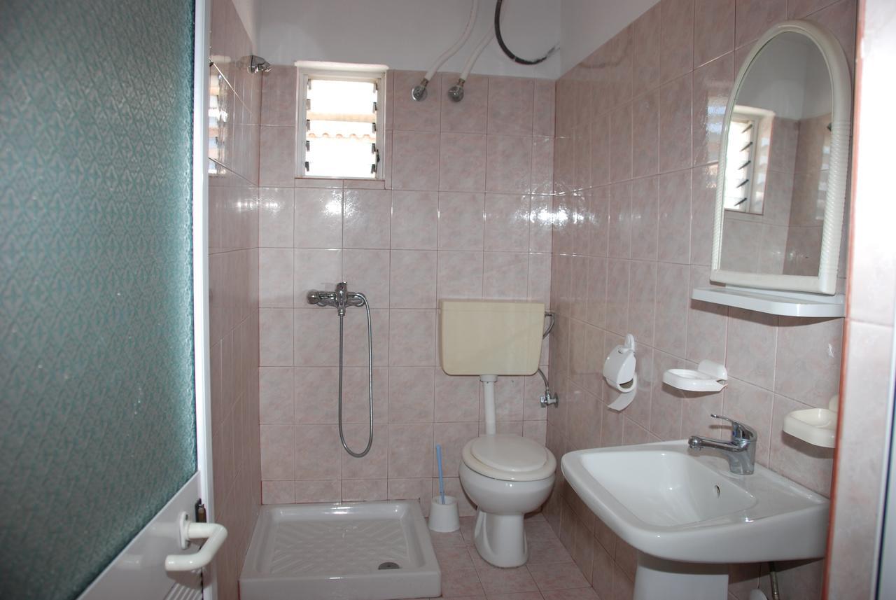 Casa Mia Hotel Sarande Bagian luar foto